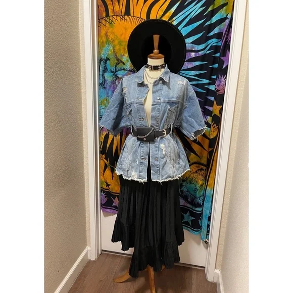 🌈 Lovely denim distressed jacket - Picture 11 of 11